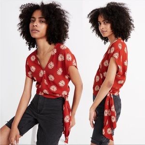 Madewell - Daisy Daydream Sash Tie Wrap Short Sleeve Vneck Blouse